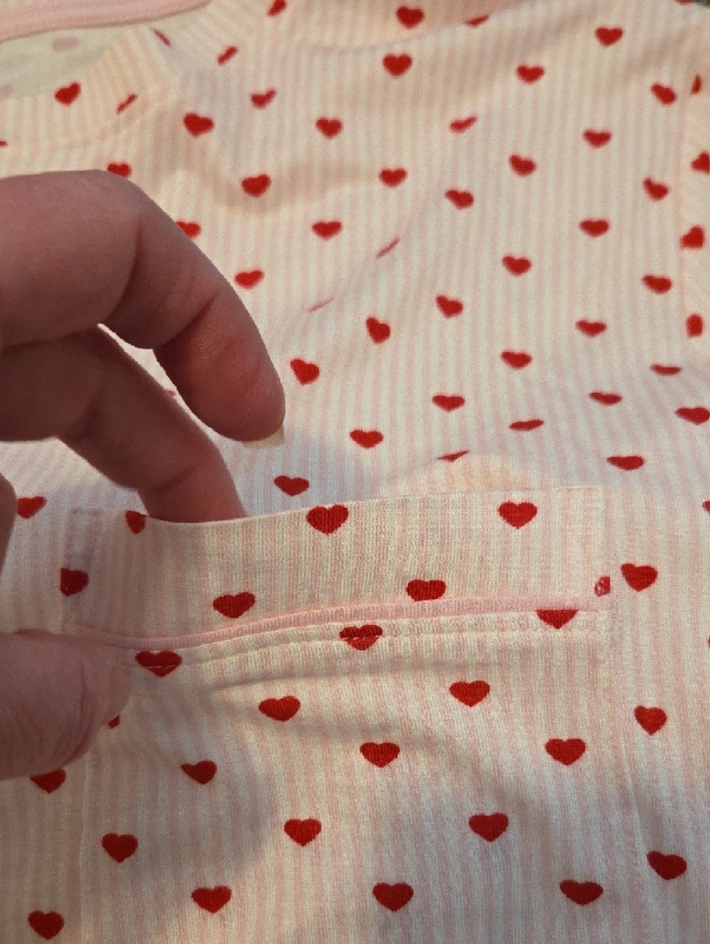 Gloria Vanderbilt Pink Ribbed Pajama Pants w/Red Heart Short Sleeve Tee - Picture 7 of 7